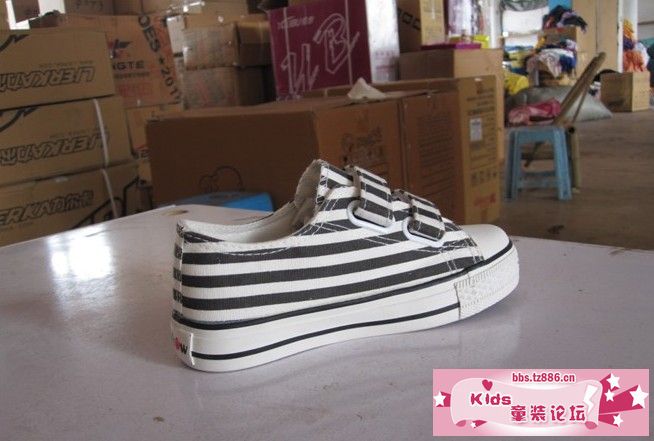 休闲童鞋